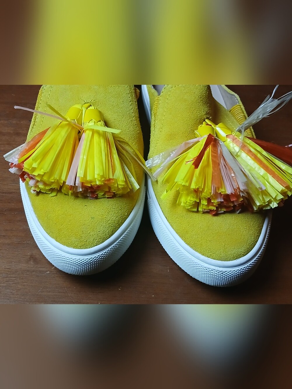 Donald J. Pliner Kids Yellow Tassel Slip-On Shoes - Picture 7 of 15